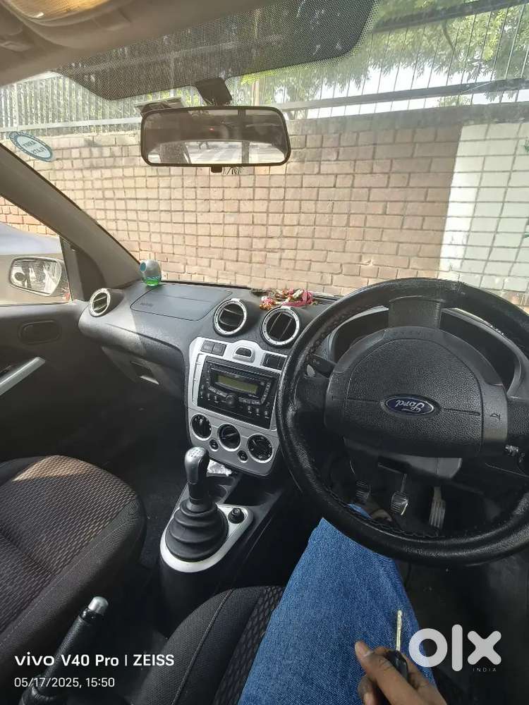 Ford Figo 2012 Petrol Manual