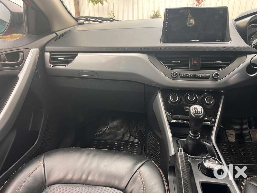 Tata Nexon 1.5 Revotorq Xm (s), 2022, Diesel