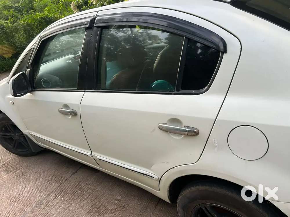 Maruti Suzuki Sx4 2010