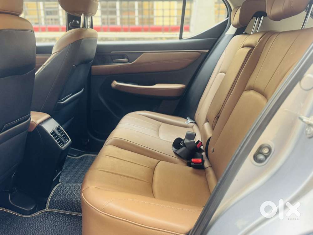 Honda Elevate Zx Cvt, 2024, Petrol