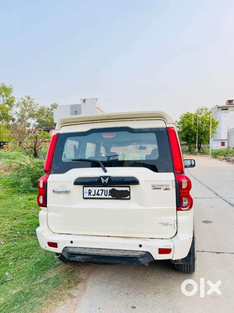New Kar Leni Hai