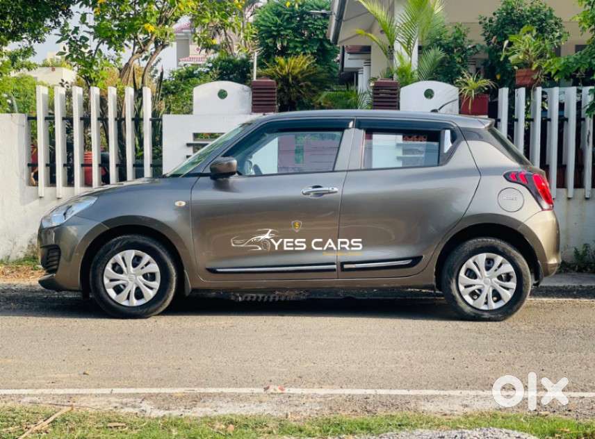 Maruti Suzuki Swift Vxi + Manual, 2018, Petrol