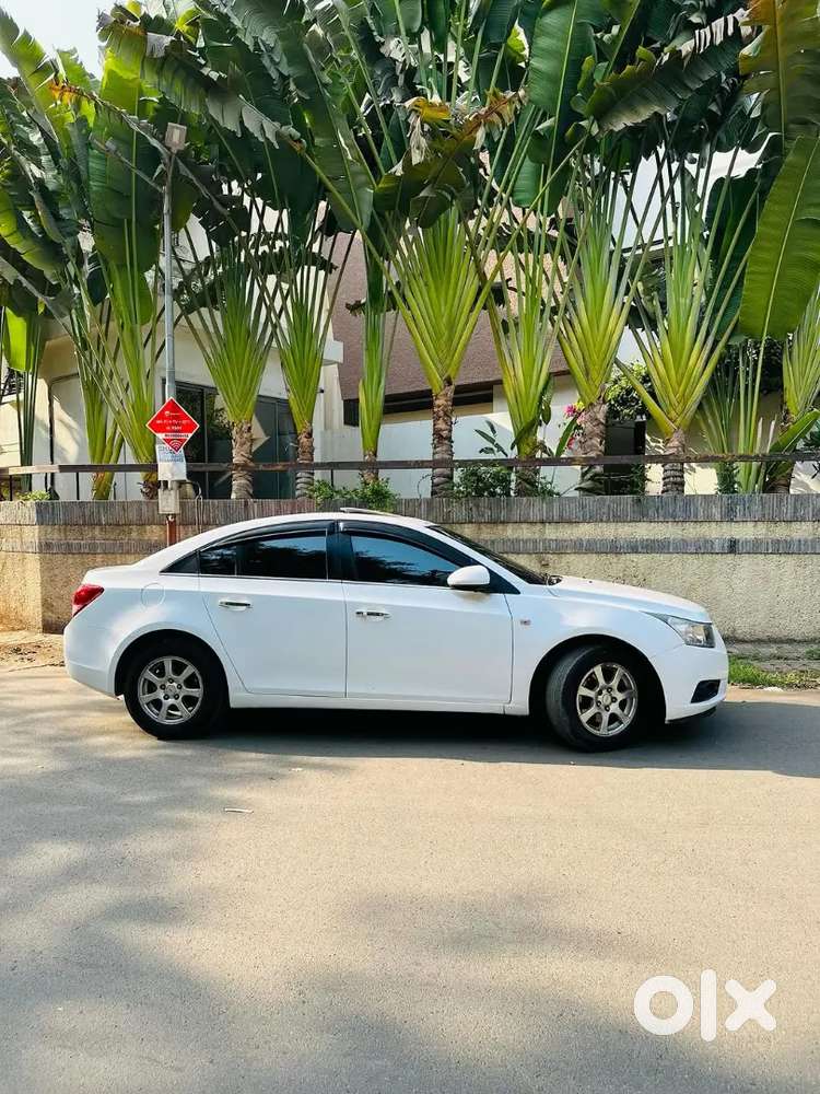 Chevrolet Cruze 2011 Diesel Well Maintained