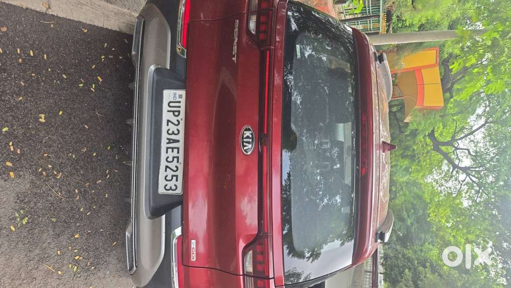 Kia Sonet Petrol 2020