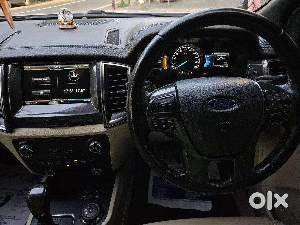 Ford Endeavour 3.2 Titanium 4x4 At, 2016, Diesel