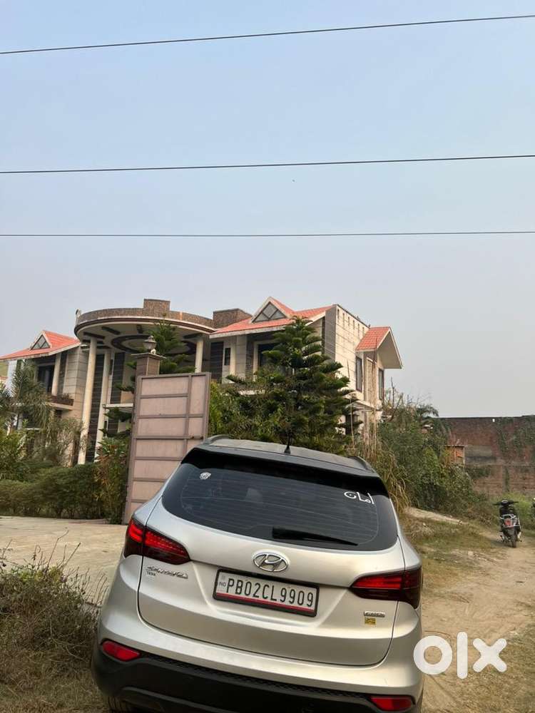 Hyundai Santa Fe 2014 Diesel 88542 Km Driven