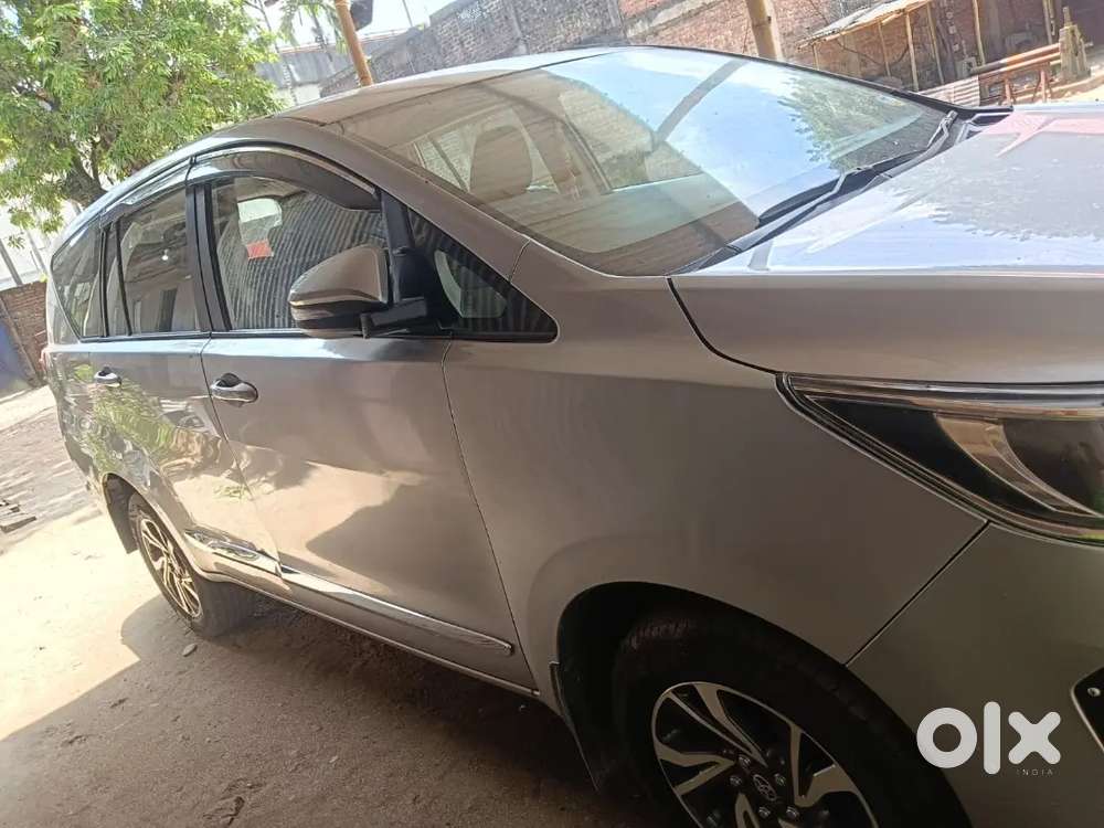 Toyota Innova Crysta 2022