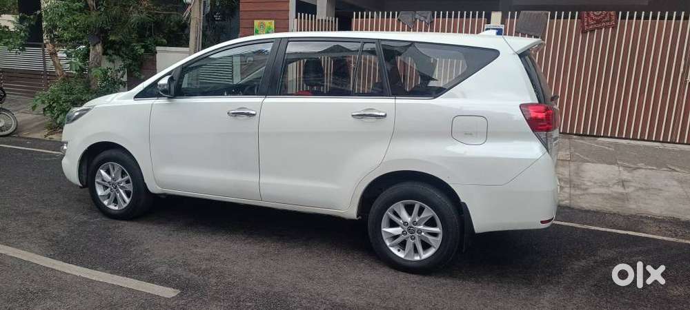 Toyota Innova Crysta 2.4 V 7 Str, 2018, Diesel