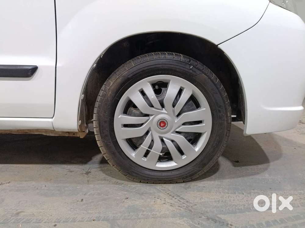 Maruti Suzuki Estilo Vxi Bs-iv, 2013, Petrol