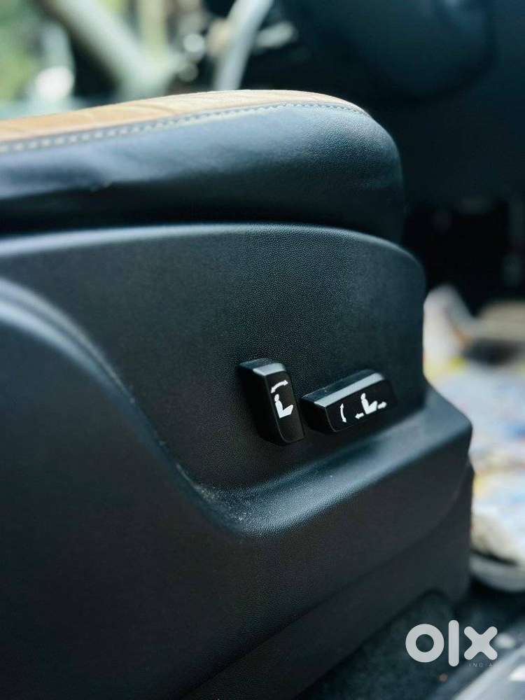 Mahindra Xuv500 W11 Option At, 2019, Diesel