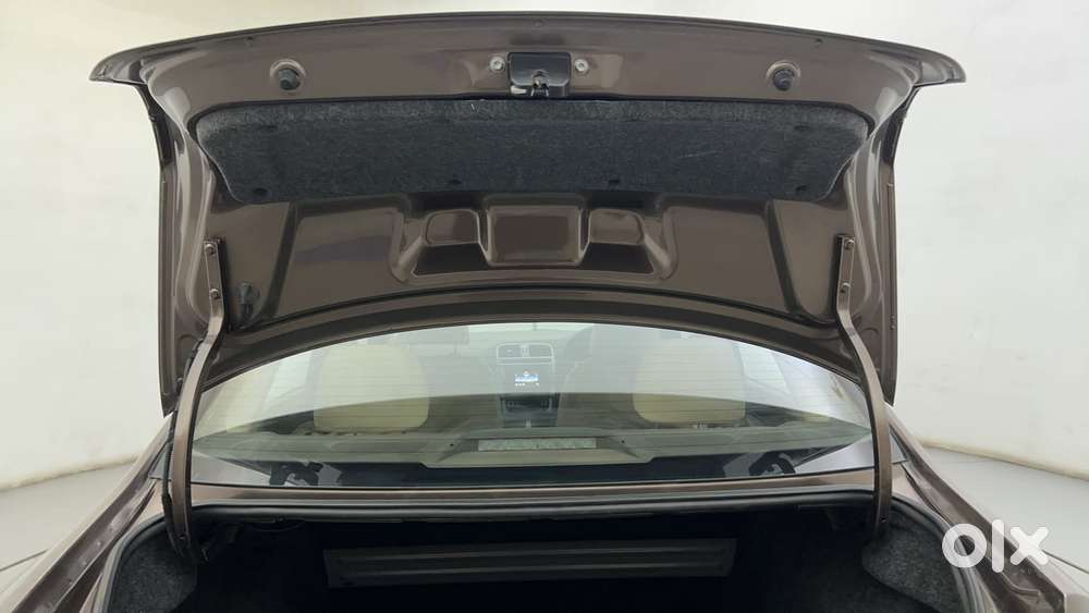 Volkswagen Vento 2013-2015 1.2 Tsi Highline At, 2016, Petrol