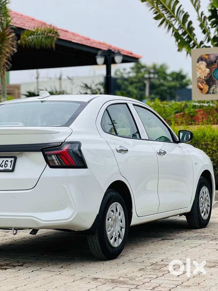 Maruti Suzuki Swift Dzire, 2025, Petrol