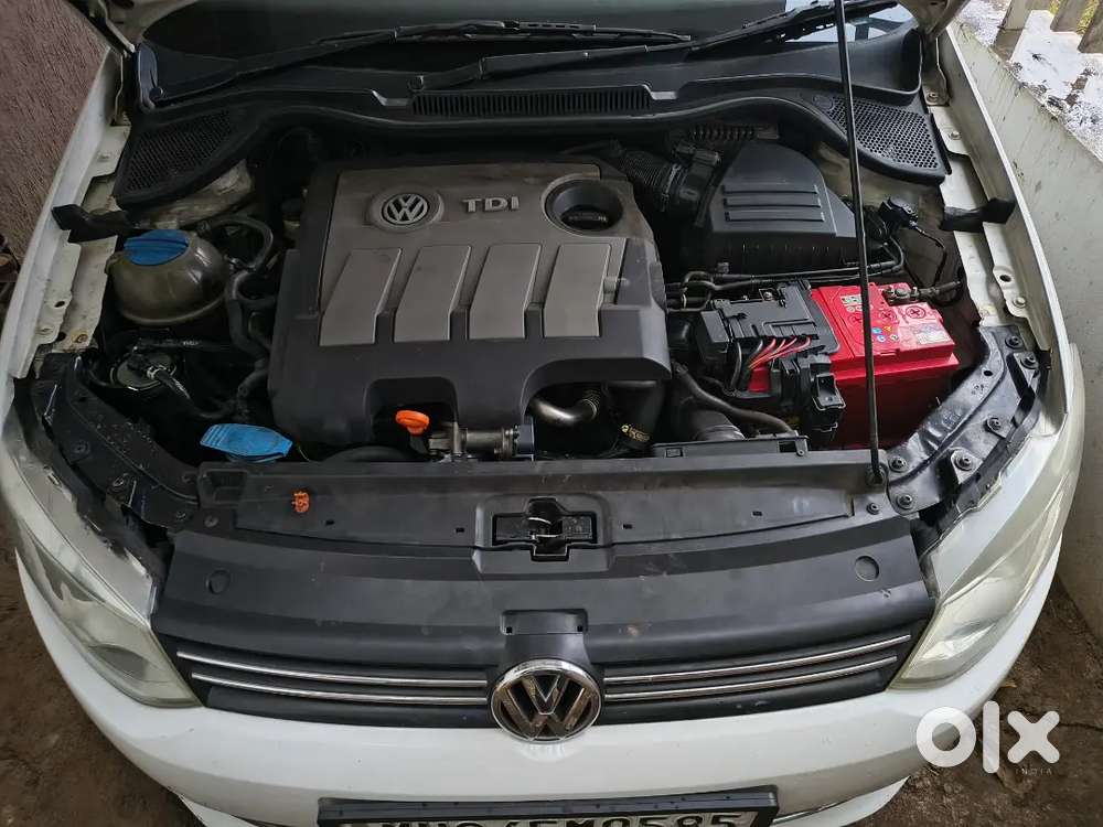 Volkswagen Vento 1.6 Highline Diesel | 2012 Manual