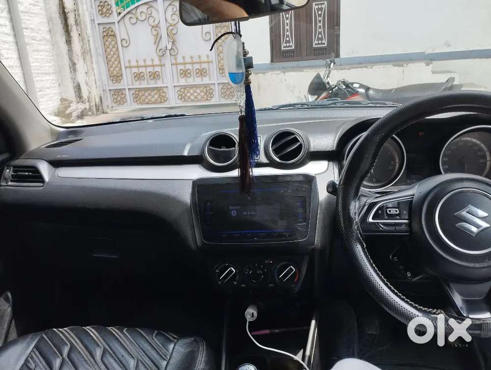 Maruti Suzuki Swift Vxi 2021