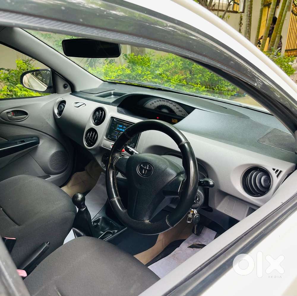 Toyota Etios G, 2011, Petrol
