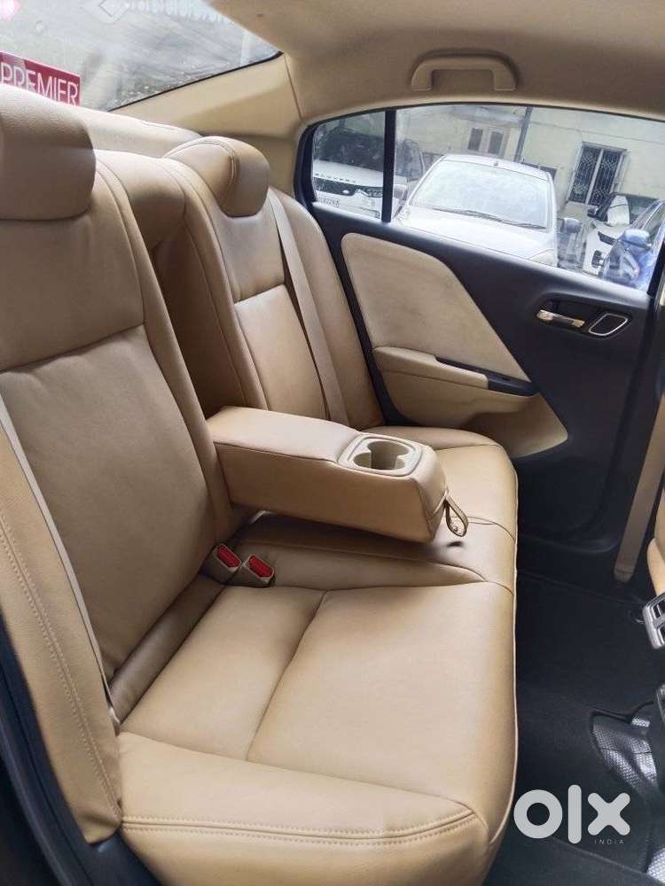 Honda City I-vtec V, 2018, Petrol