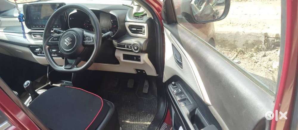 Maruti Suzuki Swift Dzire Zxi + Mt, 2025, Petrol