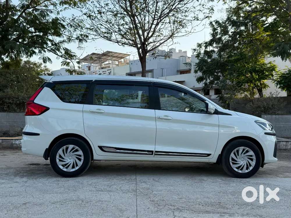 Maruti Suzuki Ertiga Vxi(0) Company Cng 49000 Km Geniune