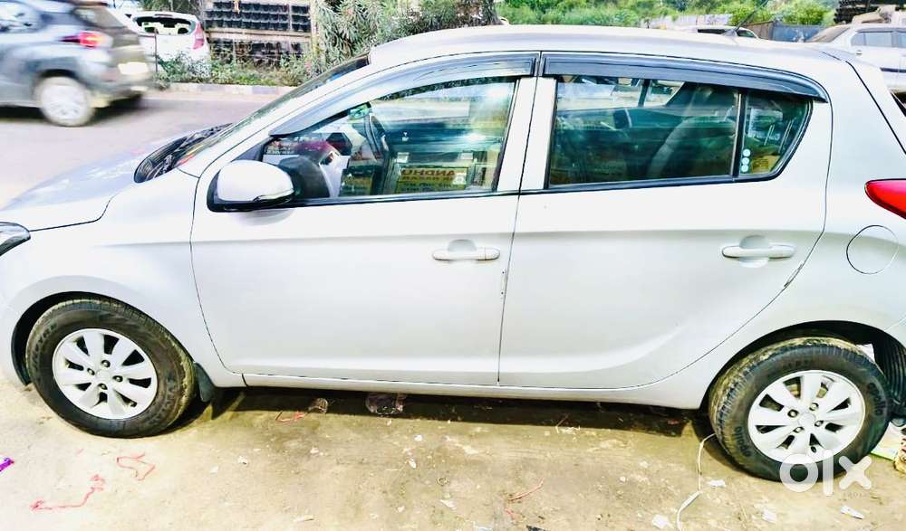 Hyundai I20 1.2 Sportz Option, 2012, Petrol