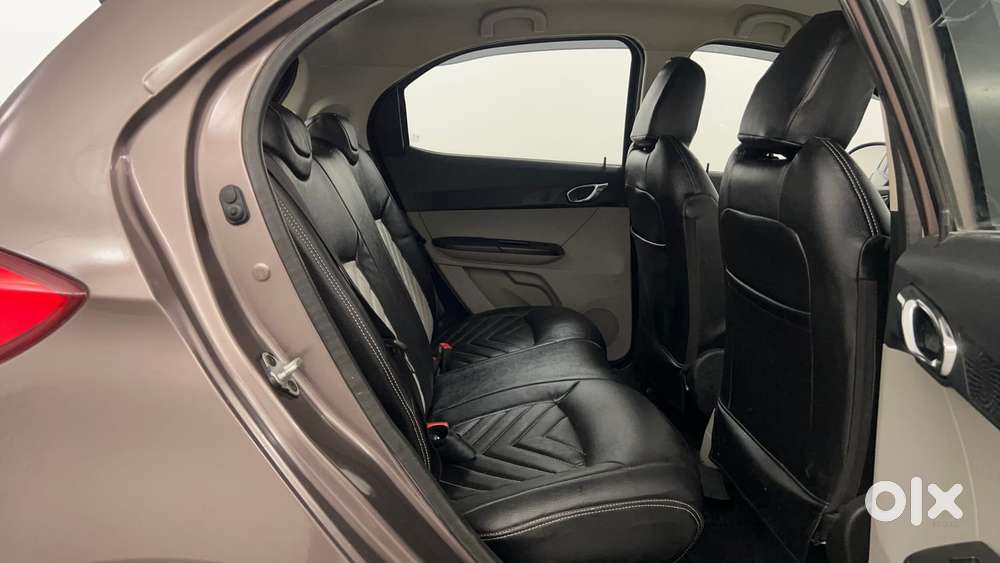 Tata Tiago Xza, 2018, Petrol