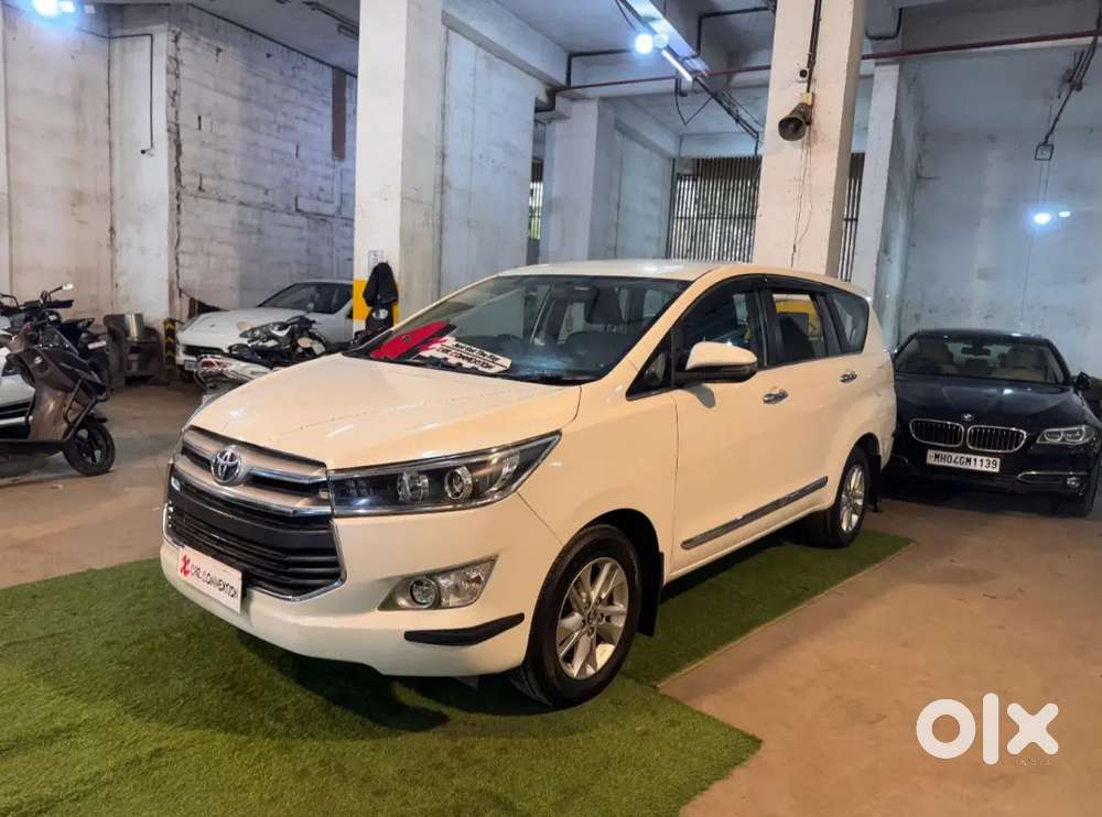 Toyota Innova Crysta 2018 Diesel 98000 Km Driven