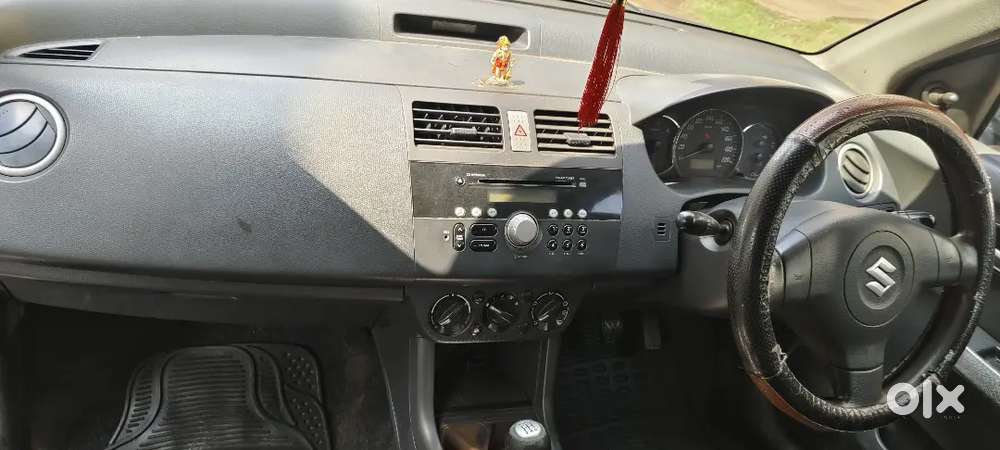 Maruti Suzuki Swift Dzire 2011