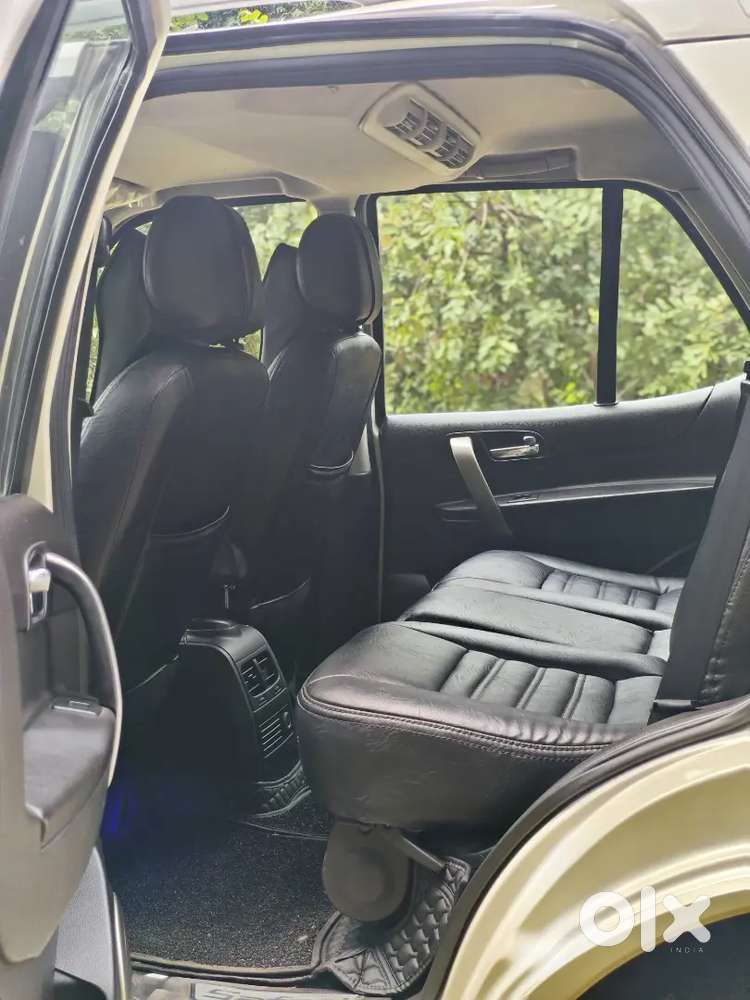Tata Safari Storme 2018
