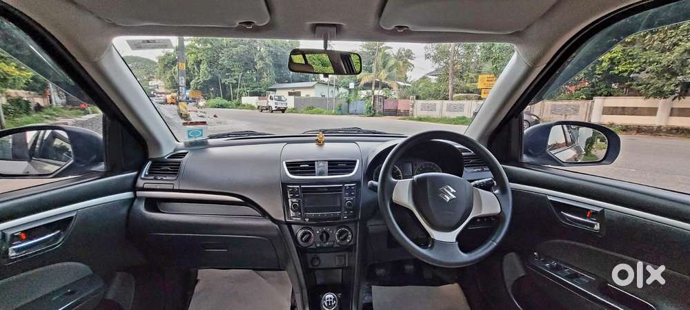 Maruti Suzuki Swift Vxi Optional, 2017, Petrol