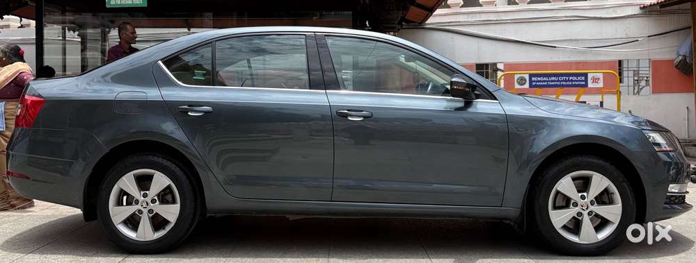 Skoda Octavia 1.8 Tsi At Style, 2018, Petrol