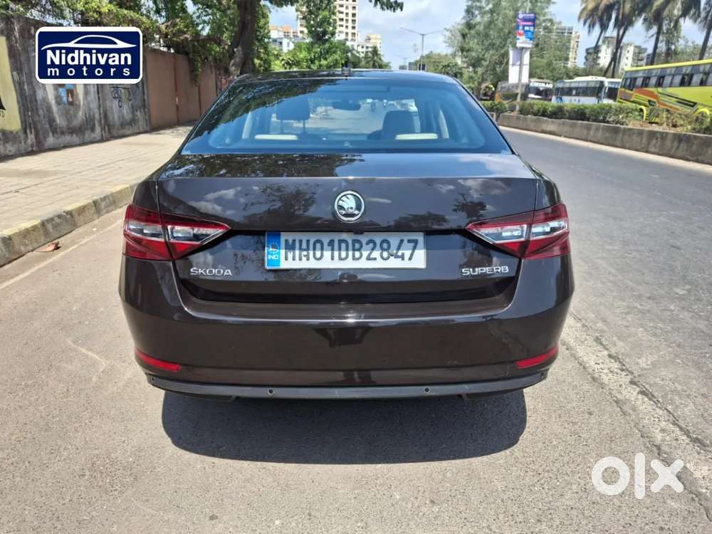 Skoda Superb [ ] 1.8 Style Tsi At, 2018, Petrol