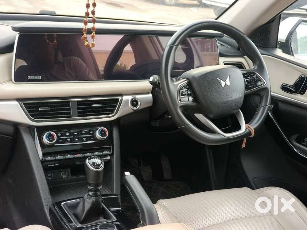 Mahindra Xuv700 2.2 Ax 7 Diesel Mt Str, 2024, Diesel