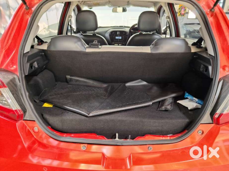 Tata Tiago 1.2 Revotron Xm, 2024, Petrol