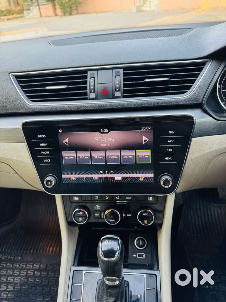 Skoda Superb Style 2.0 Tdi At, 2018, Diesel