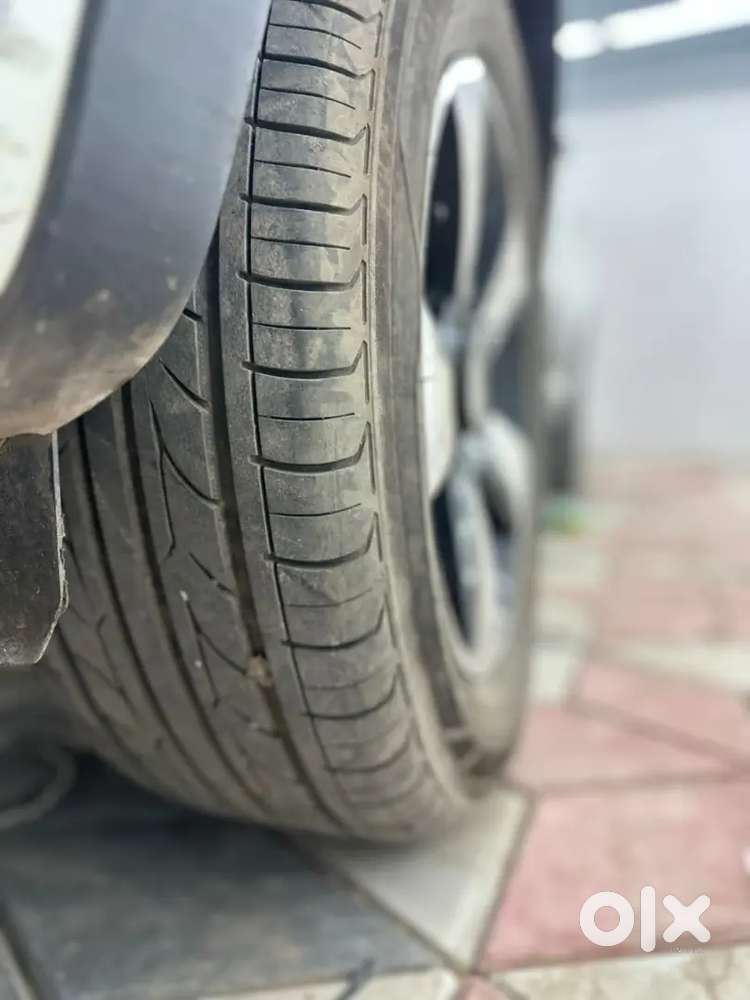 New Condition Car New Tyre Non Accidental Car All Original