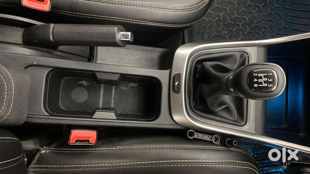 Tata Altroz Xz, 2021, Petrol