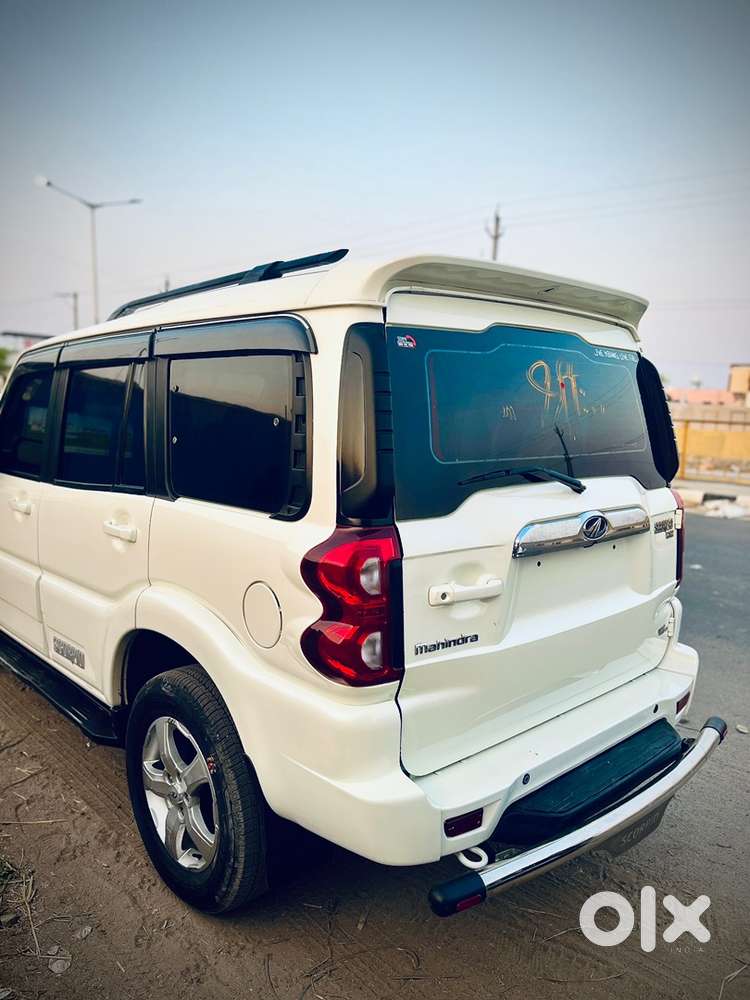 Mahindra Scorpio Classic 2018