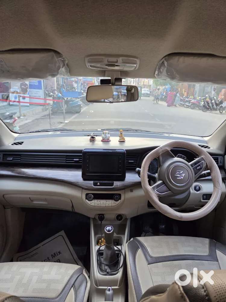 Maruti Suzuki Ertiga 2022 Petrol 124000 Km Driven