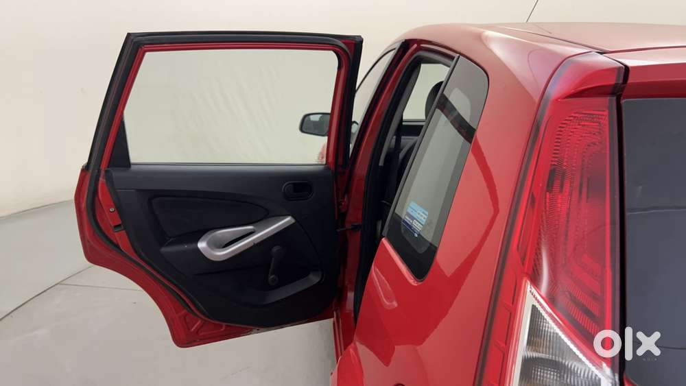 Ford Figo 2010-2012 Petrol Zxi, 2013, Petrol