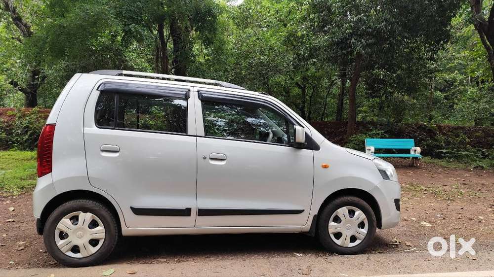 Wagon R Vxi (2015) Single Owner With Full Service History