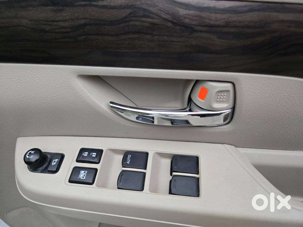 Maruti Suzuki Ertiga Zxi Plus Shvs, 2019, Petrol