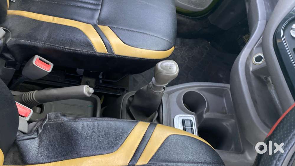 Datsun Redigo T Option, 2016, Petrol