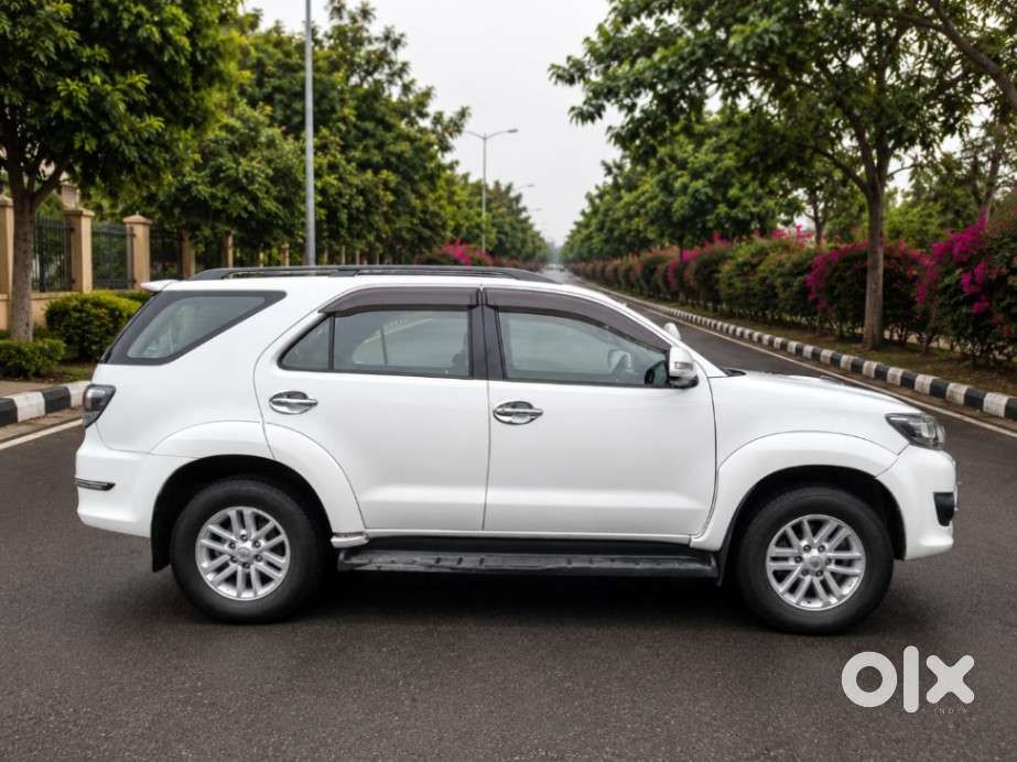 Toyota Fortuner 3.0 4x2 Automatic, 2013, Diesel