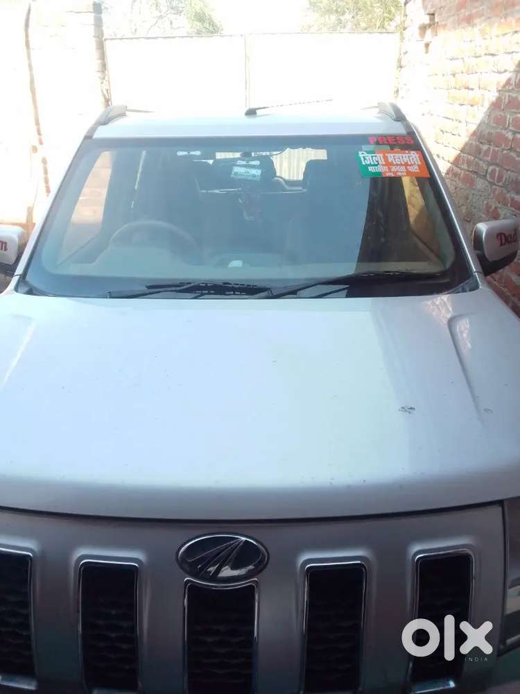 Mahindra Tuv 300 2018 Diesel 96000 Km Driven