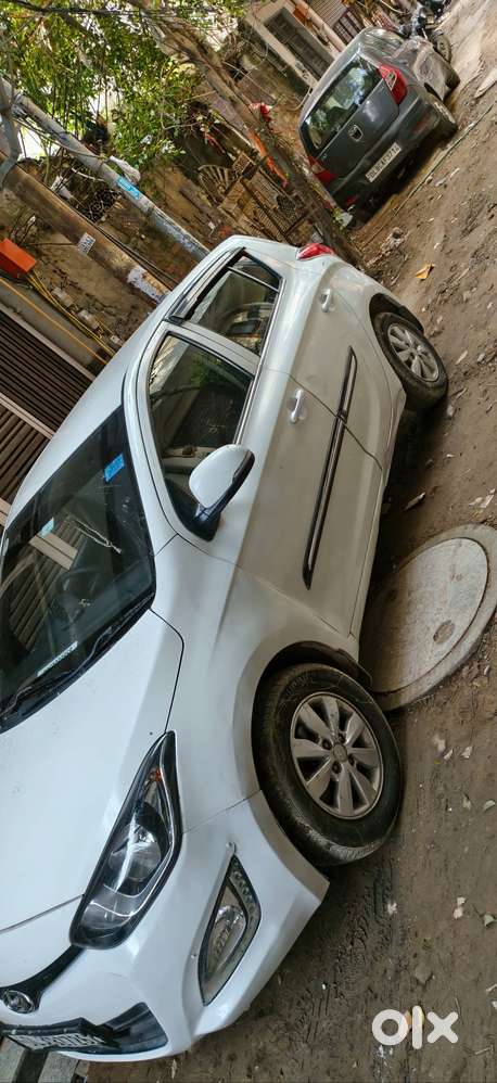 I20 Sports Top Modal