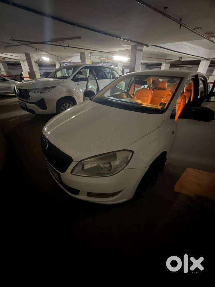 Skoda Rapid Ambition 2014