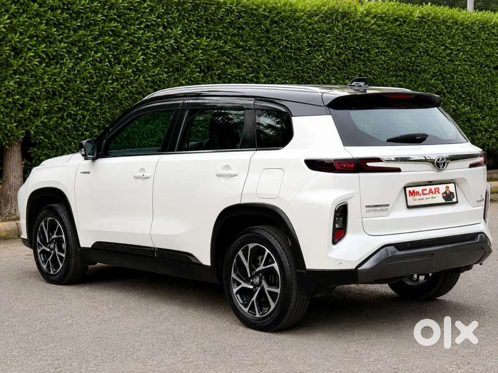 Toyota Urban Cruiser Hyryder 1.5 V Hybrid, 2023, Petrol