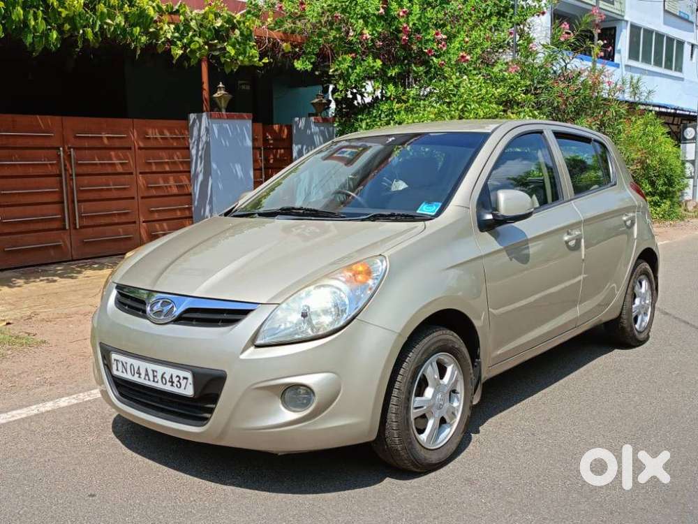 Hyundai I20 2009-2011 Asta, 2010, Petrol