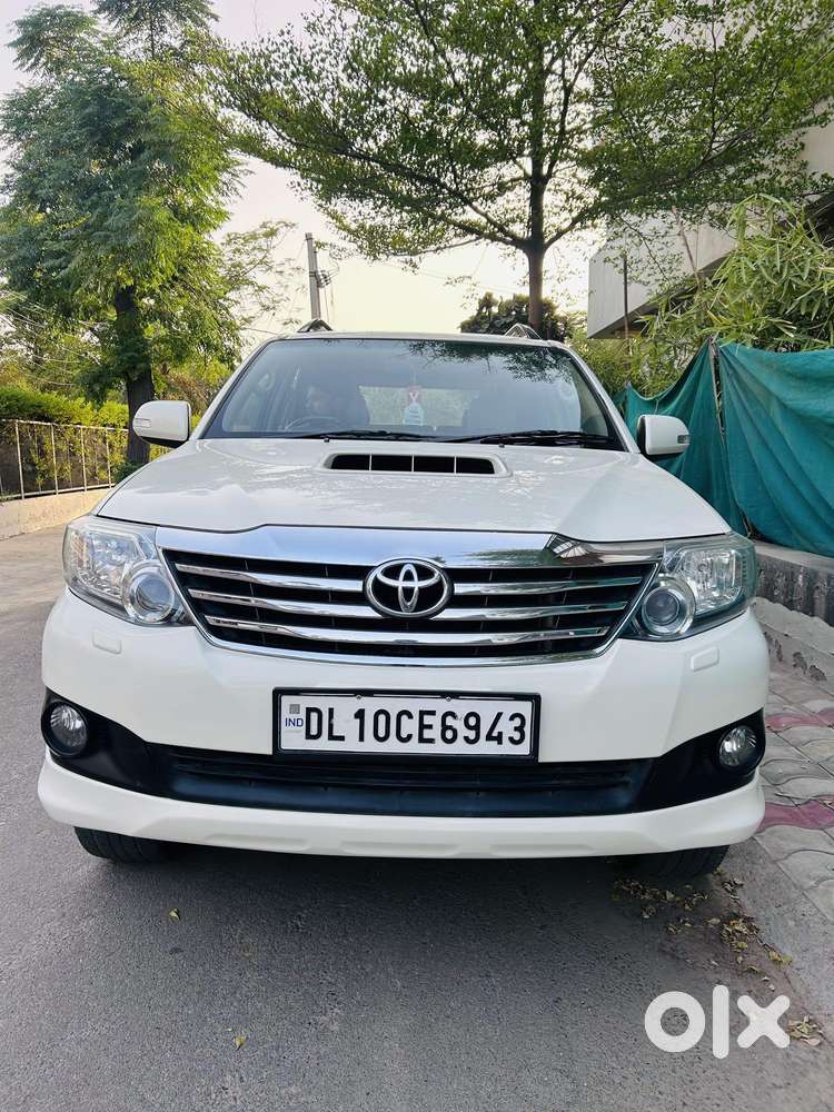 Toyota Fortuner 2011-2016 4x2 4 Speed At, 2014, Diesel