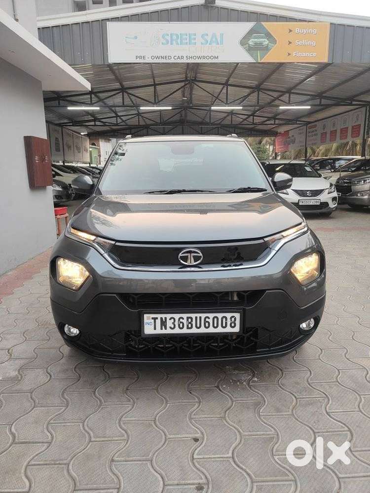 Tata Punch Accomplished Mt Sunroof, 2023, Petrol