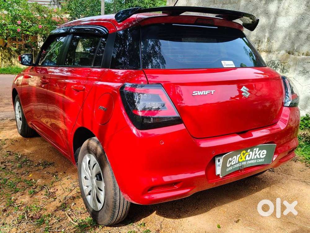 Maruti Suzuki Swift 1.2 Vxi (o), 2025, Petrol
